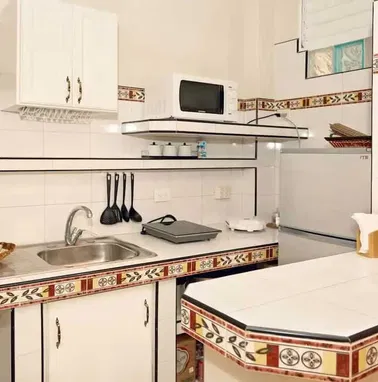 SE RENTA APARTAMENTO PRIVADO DE UN DORMITORIO EN LA HABANA VIEJA CON WIFI. 54026428 - Img 95962770
