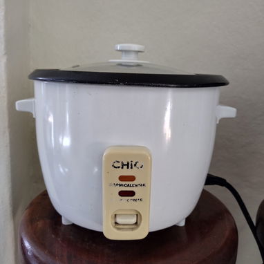 VENDO COMBO, OLLA REINA Y ARROCERA. - 2/3