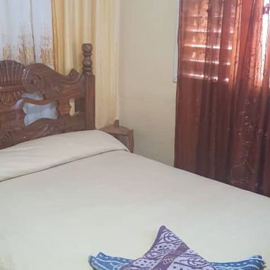 📱 Villa con Bar de Piscina y Confort para 12 Personas en Guanabo 🌊 - Img 115269615