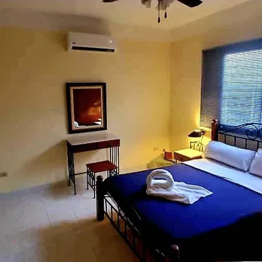 Acogedora Casita en Playa Miramar - Img 121792190