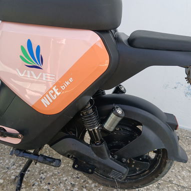 Bicimoto Marca ViVE Haciendo + 40km para mi tranquilidad Batería Litio 48Volt x 28amp Gomas nuevas , ring 12 600 usd - Img 124432124