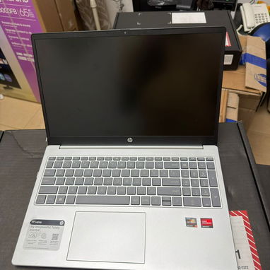 ¡Oportunidad! Laptop HP Ryzen 5 Serie 7000 (Poco Uso) 16GB RAM DDR5 $350 - Img 118973896