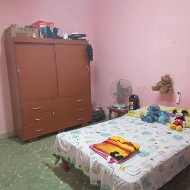 $10.500usd CON TODO Y $8500usd  VACÍA. En venta casa puerta de calle  independiente en Guanabacoa. EL Roble - 3/10