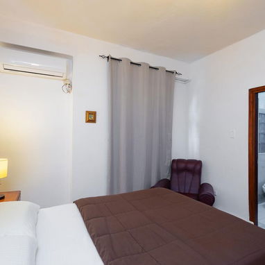 Alquiler de larga estancia en el vedado para estudiantes extranjeros 📍 Calle 25 entre 8 y 10 vedado - Img 127605930