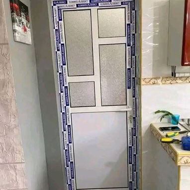 Puertas y ventanas de marquetería de aluminio con cristales y melanina para exteriores y interiores - Img 126290233