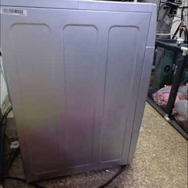 Vendo lavadora LG automática secado al vapor de uso - Img 120077393