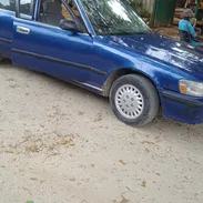 Toyota Cressida año 92,gran motor,gasolina,gran calidad,ventanillas elect,cierre centralizado etc (me ajusto precio) - Img 55797352