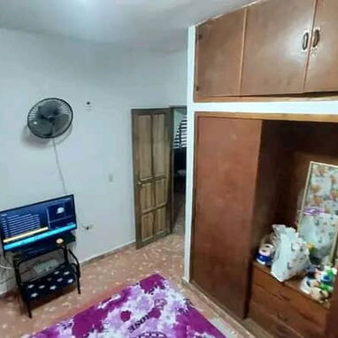 SE VENDE CASA DE DOS PLANTAS - 6/10