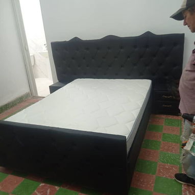 Camas capitoneadas de todos los colores en venta - Img 122326000