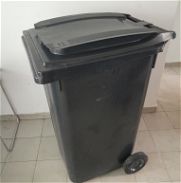Cesto de basura de los grandes - Img 45781207