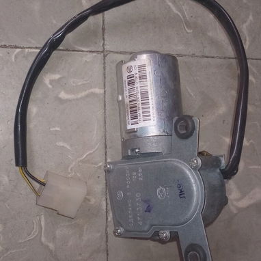 🚘Motor Limpia Parabrisas Trasero Nuevo de LADA NIVA. - 2/2