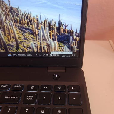 Laptop Marca Dell  _ i7 de 8 generación - 2/4