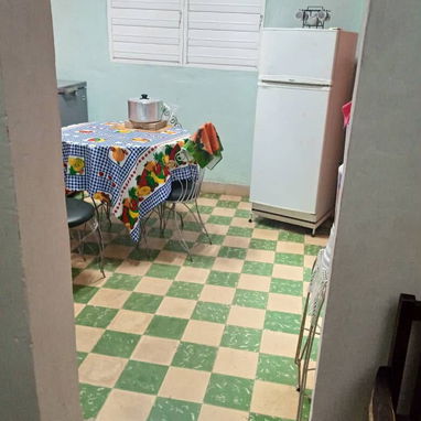 🏡✨ ¡BIPLAN­TA INTERIOR EN VENTA EN PLAYA! ✨🏡 - 2/8