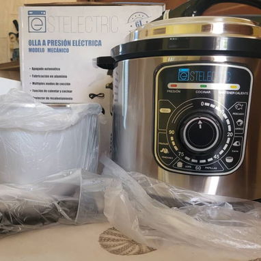 Olla Reina 6lt, 90 minutos Nueva en caja con 1 mes de garantía, Entregamos factura. Marca: ESTELECTRIC - Img 105111400