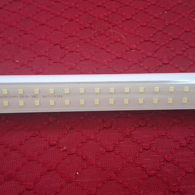 Lampara recargable con linterna nueva - Img 123691459