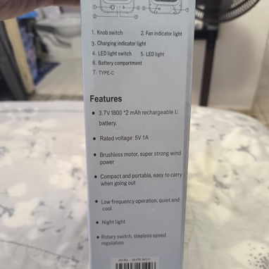 Ventilador recargable marca Saco - 2/3