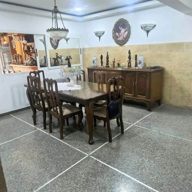 🏠 ¡LA CASA DE TUS SUEÑOS SE VENDE EN ALTA HABANA! 🌟  Precio: 150,000 USD  Nuevo precio - 10/10