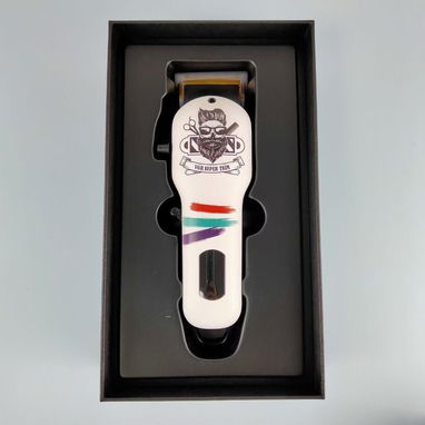 32 USD - MAQUINA DE PELAR INALAMBRICA VGR - 699 - Img 122478769