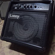 Amplificador de Bajo Laney RB1 RichterBass - Img 56798592