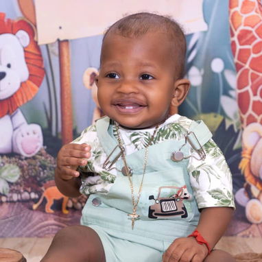 Fotos de estudio para niños - Img 113937512
