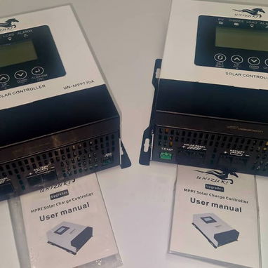 Controlador de Carga Solar MPPT 30A 230VDc - 2/3