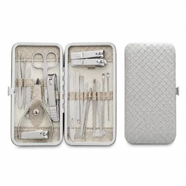 KIT DE MANICURA Y PEDICURA CON ESTUCHE PREMIUM - 4/4