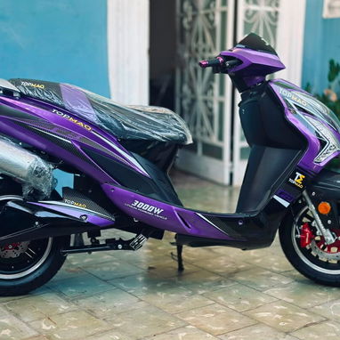 MOTO ELECTRICA BUCATTI F3 - 2/3