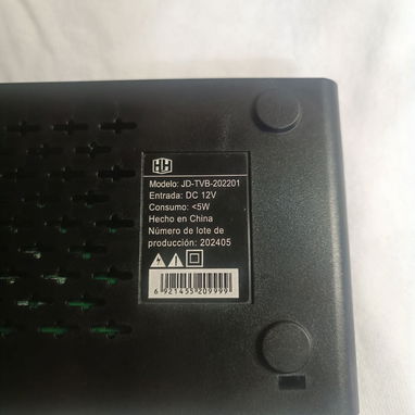 Cajita decodificadora de señal digital para TV - 2/2