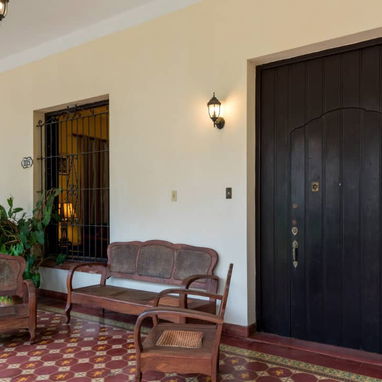 Renta de casa independiente en Vedado para negocio - 8/8