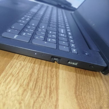 Laptop Lenovo V15 G3 IAP - Img 125722051