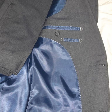 Traje negro talla 32-34. De buena calidad - Img 123490341