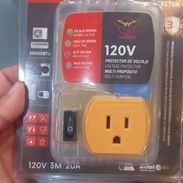 Protectores de voltaje 110v para todo tipo de electrodomésticos. Se aceptan transferencias - Img 52537591