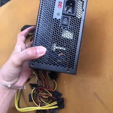 Fuente cooler master - Img 115451020