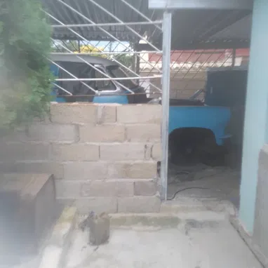 REBAJADA A $17.000usd  SIN AJUSTE  En venta casa  puerta de calle con garaje en Párraga.  Arroyo Naranjo. - 7/10