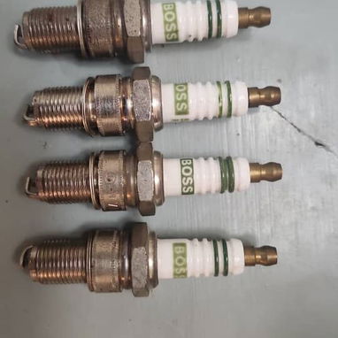 Bujias BOSS alemanas nuevas (largas, exagono 21) - 4/4