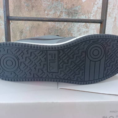 Tenis Fila originales #47 - Img 121991580