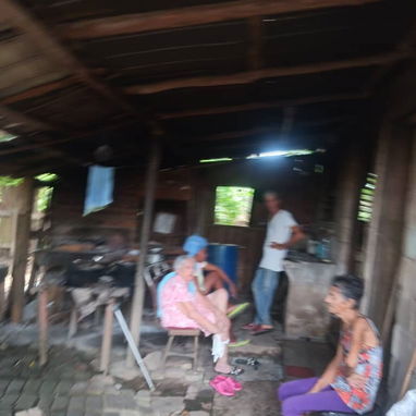Venta de casa al lado de la forestal en mayari - 8/10