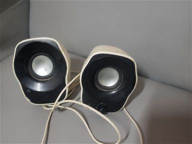 Monitor + speakers - Img 66579734