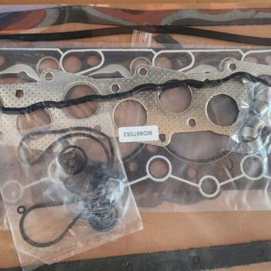 Venta de Piezas de Hyundai H100 nuevas Tel. 53714462 - 10/10