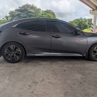 Honda Civic hatchback ex 2018* B - 3/6