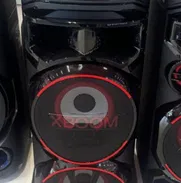 Equipo de música 🎵 TORRE LG XBOOM 105x35x33 SELLADO EN SU CAJA 📦 - Img 49702353