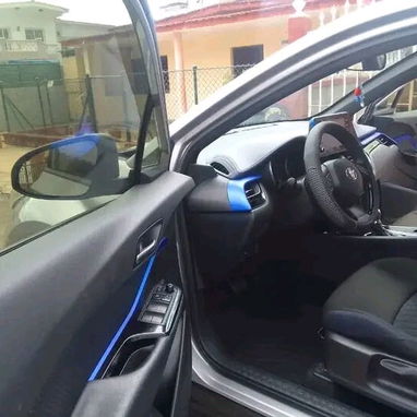 Toyota CH-R Limited2020 - 2/5