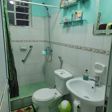 🏠 Apartamento en Marianao – A una cuadra de 100 y 51 - 2/7