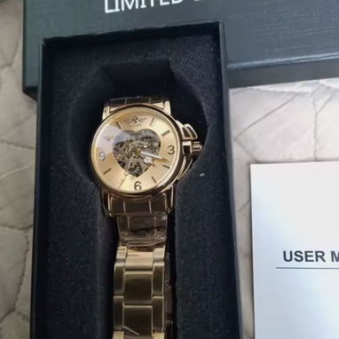 Reloj Automático Dorado para Mujer– ¡Edición Limitada! en su caja, Diseño Exclusivo y Elegante - Img 110851497