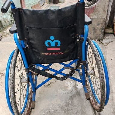Silla de Ruedas Sin Detalle Usado 3 Veces"""Menos D Una Semana"""Prácticamente Nuevo.....Centro Habana 53052463 SOLO VEN - 2/4