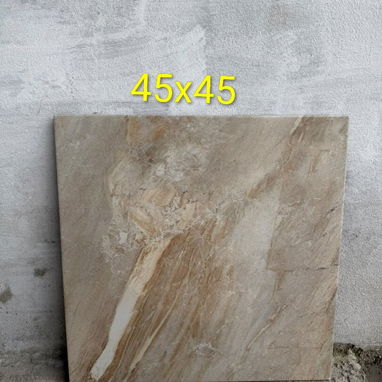 Se vende cerámica porcelanatos 60x60 - 6/9