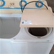 Vendo lavadora de uso en perfecto estado - Img 45757664