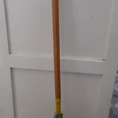 ESCOBA DE JARDIN RASTRILLO 22" - 2/2