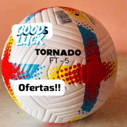 Pelotas de fútbol originales - Img 57851574