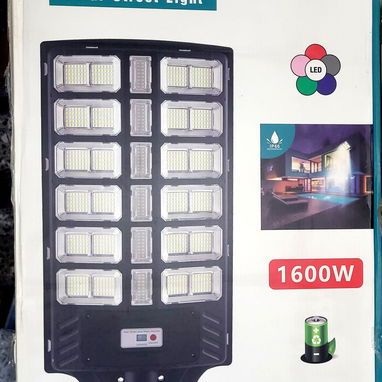 Lámpara de Exterior 1600w  con Panel Solar - 2/2